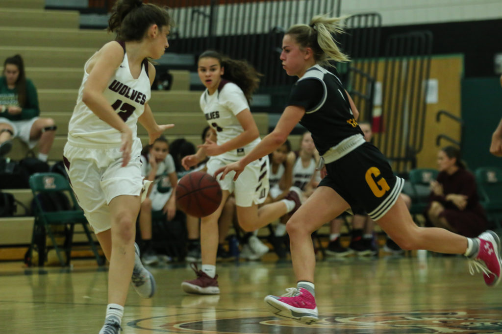 Haley Cavinder drives to the hoop.