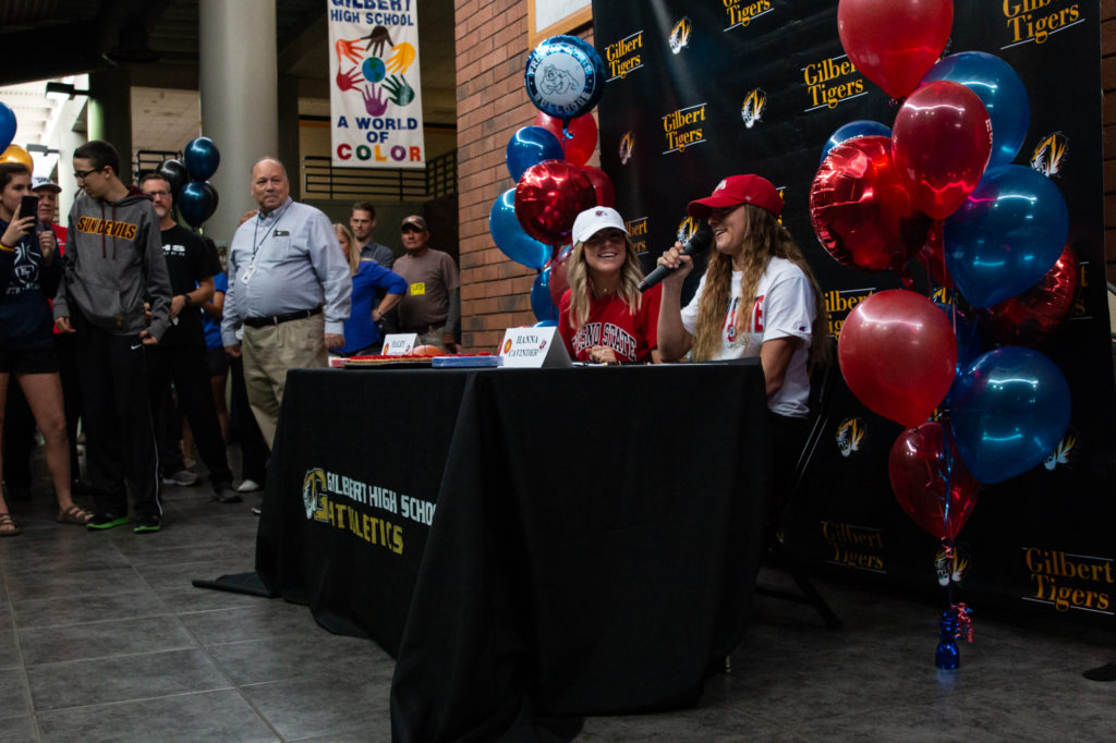 Hanna and Haley Cavinder signed to Fresno State.